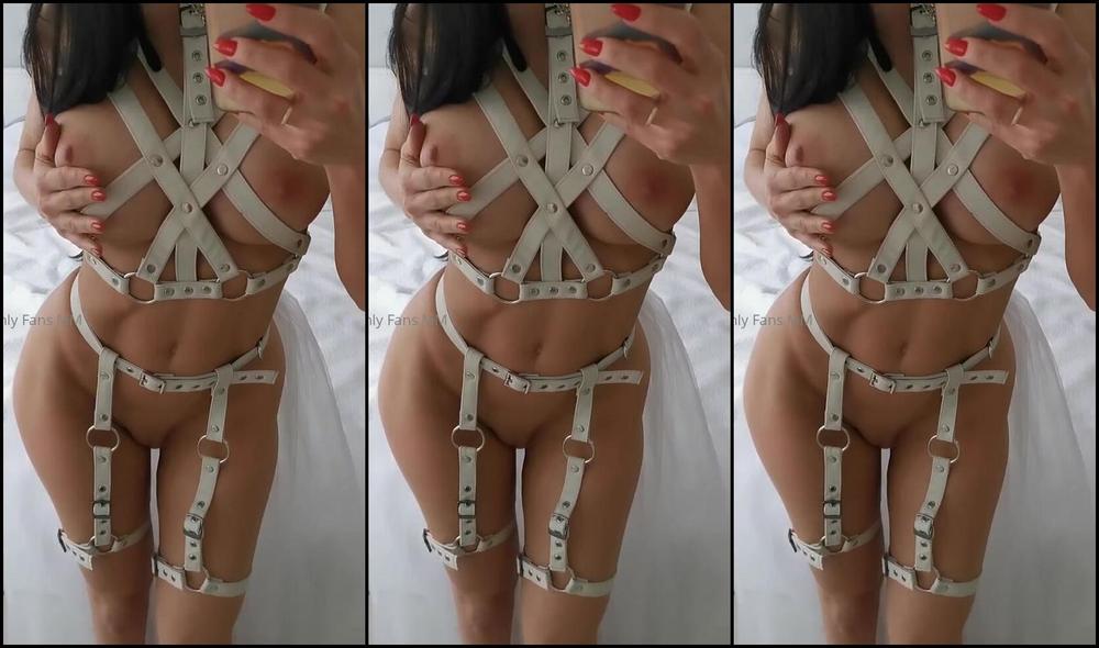 Moniq Nicknamed Moniq25 10 10 2024 Onlyfans Video Wedding Day