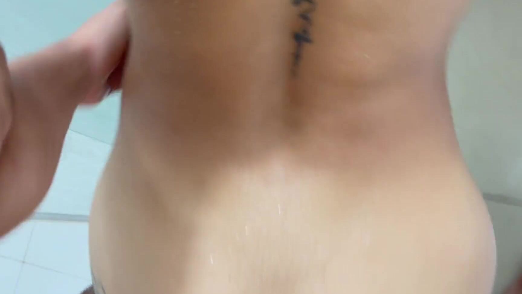 I Surprise My Little Stepsister Bathing In My Room I Make Her Horny And I Fuck Her Very Hard Julianapalvin