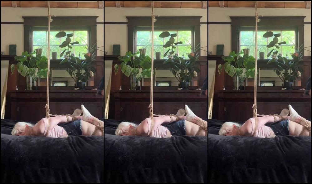 Onlyfans celebrates the 27th of May with a sensual mistress flow - A Kinky Month!