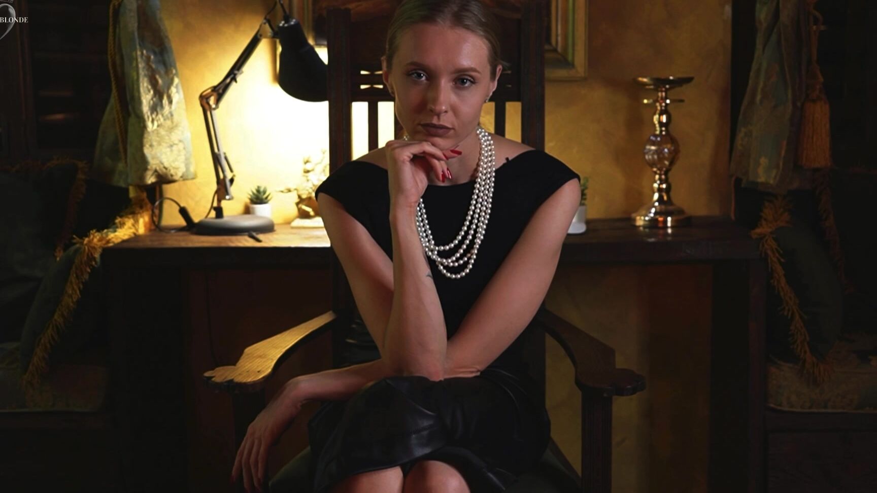 Sexsweetblonde You Shouldnt Have Listened In