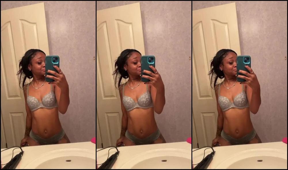 Let me show you how to work this Lil' Shit - Thelittprincess' femdom video