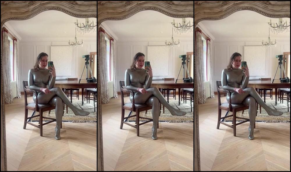 Lexi Chill Nicknamed Latexnchill 08 06 2024 Onlyfans Video Yes I Did Film Myself Gathering It Up In A Bowl