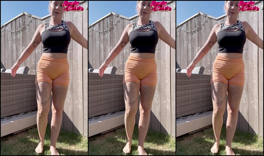 Emily Walters dominates and humiliates her sub with her hot feet in Onlyfans Video Day 13