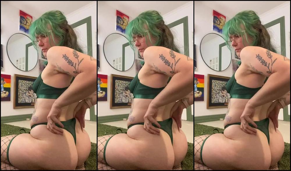 Heidiv Nicknamed Heidiv 04 23 2025 Onlyfans Video You Would Look So Good Behind Me Daddyteasevideo Ass Feet Fishnet