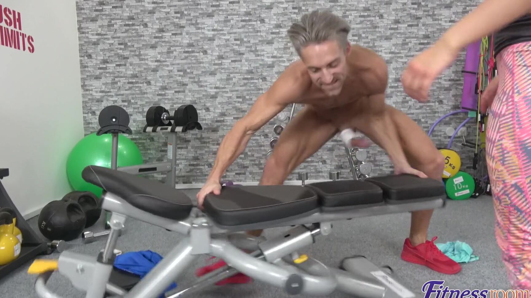 Yasmeena Lutro Steel and Tiny Sporty Gym Babe get naughty in the gym