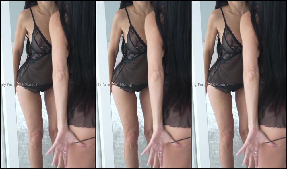 Moniq Nicknamed Moniq25 08 19 2025 Onlyfans Video On A Date Do You Prefer A Girl With Or Without Panties