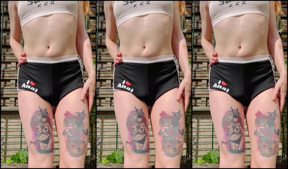 Lorenaprile 07 2024 Onlyfans dominates and plugs your tight ass with her feet