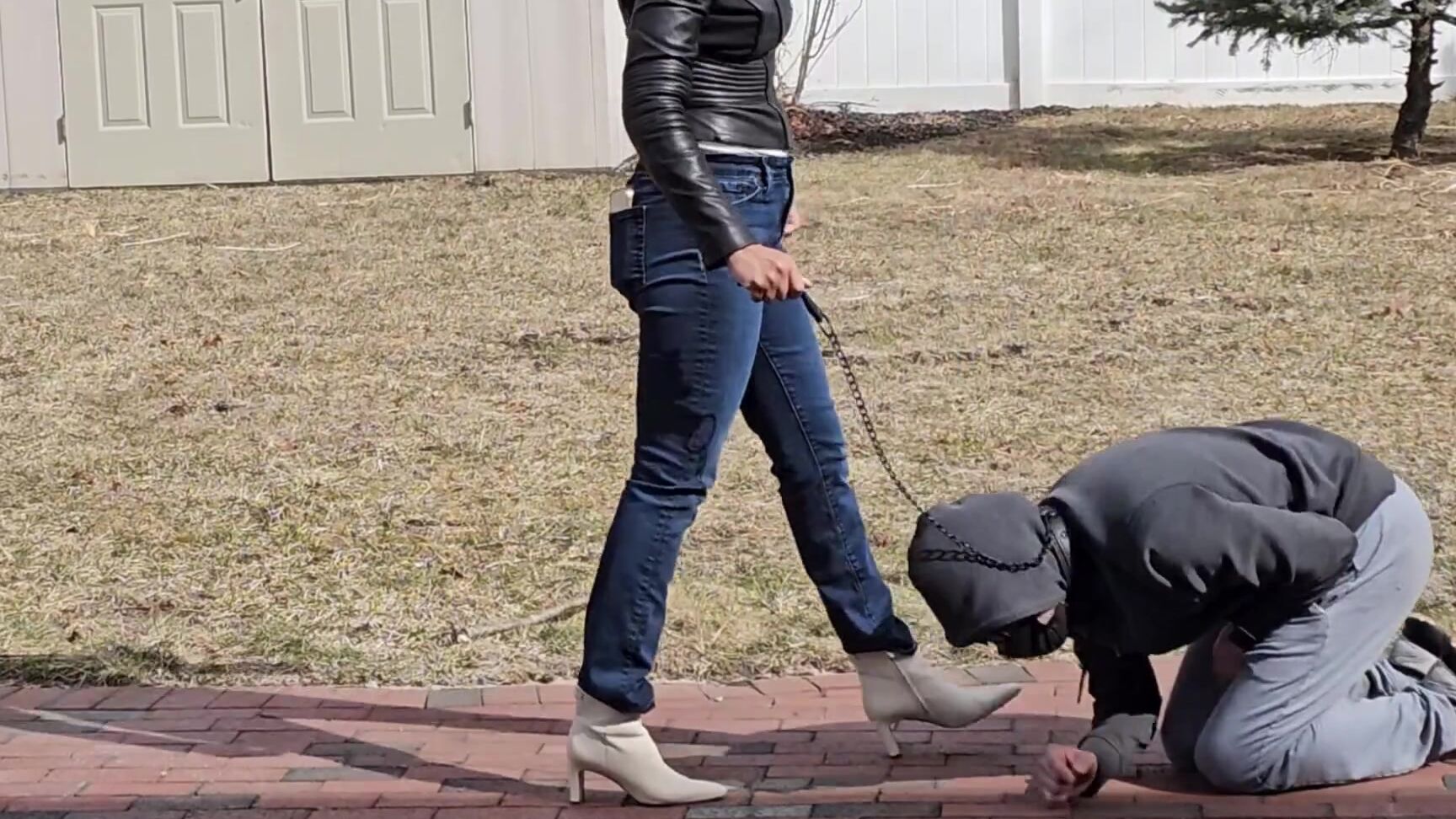 Domina Bianca Nicknamed Dominabianca 03 19 2025 Onlyfans Video Meet My Latest Slave Who Dared To Meet Me In The Great Outdoors