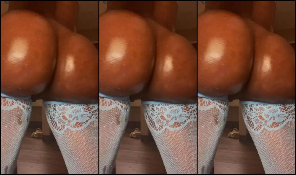 Onlyfans leaked video of brownieeezcakes dominating & dominating with onlyfans