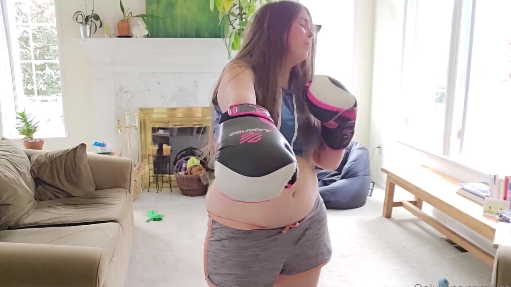 Lisa Asmr gets drilled hard in the onlyfan video ever made, featuring boxing, knock-outs, and ASMR.