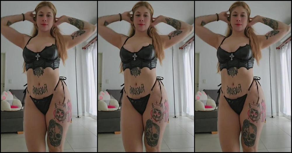 Onlyfans Leaks Coral Jade's 27102 video - a femdom mistress dominates her slave with her coral jade skills!