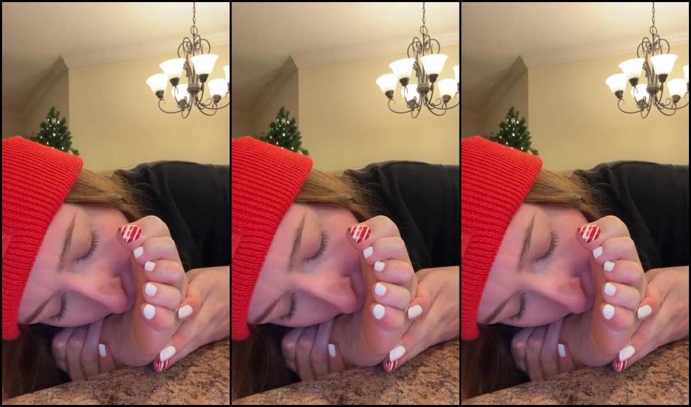 Goddess Lindsay Nicknamed Goddesslindsay 01 12 2026 Onlyfans Video Just Had To Find Out If They Were As Yummy As They Looked