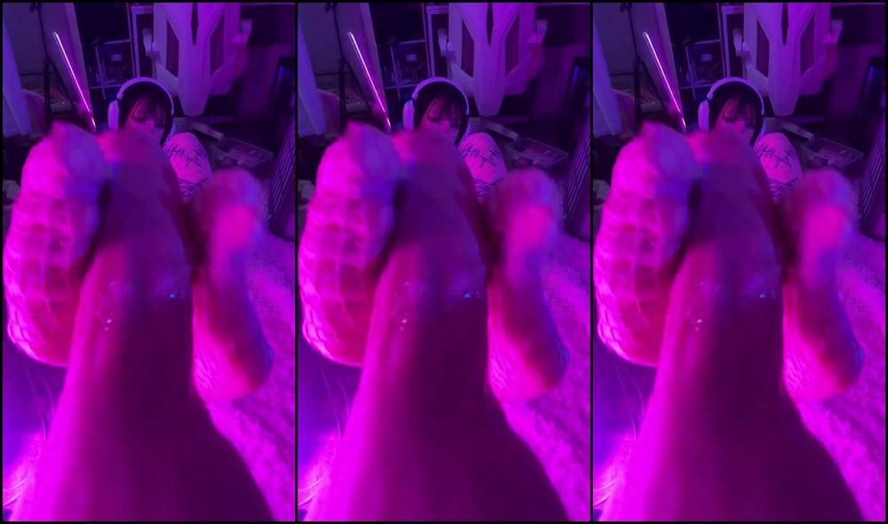 Blxxd Bunny Nicknamed Blxxdbunny 10 03 2025 Onlyfans Video Pov Footjob