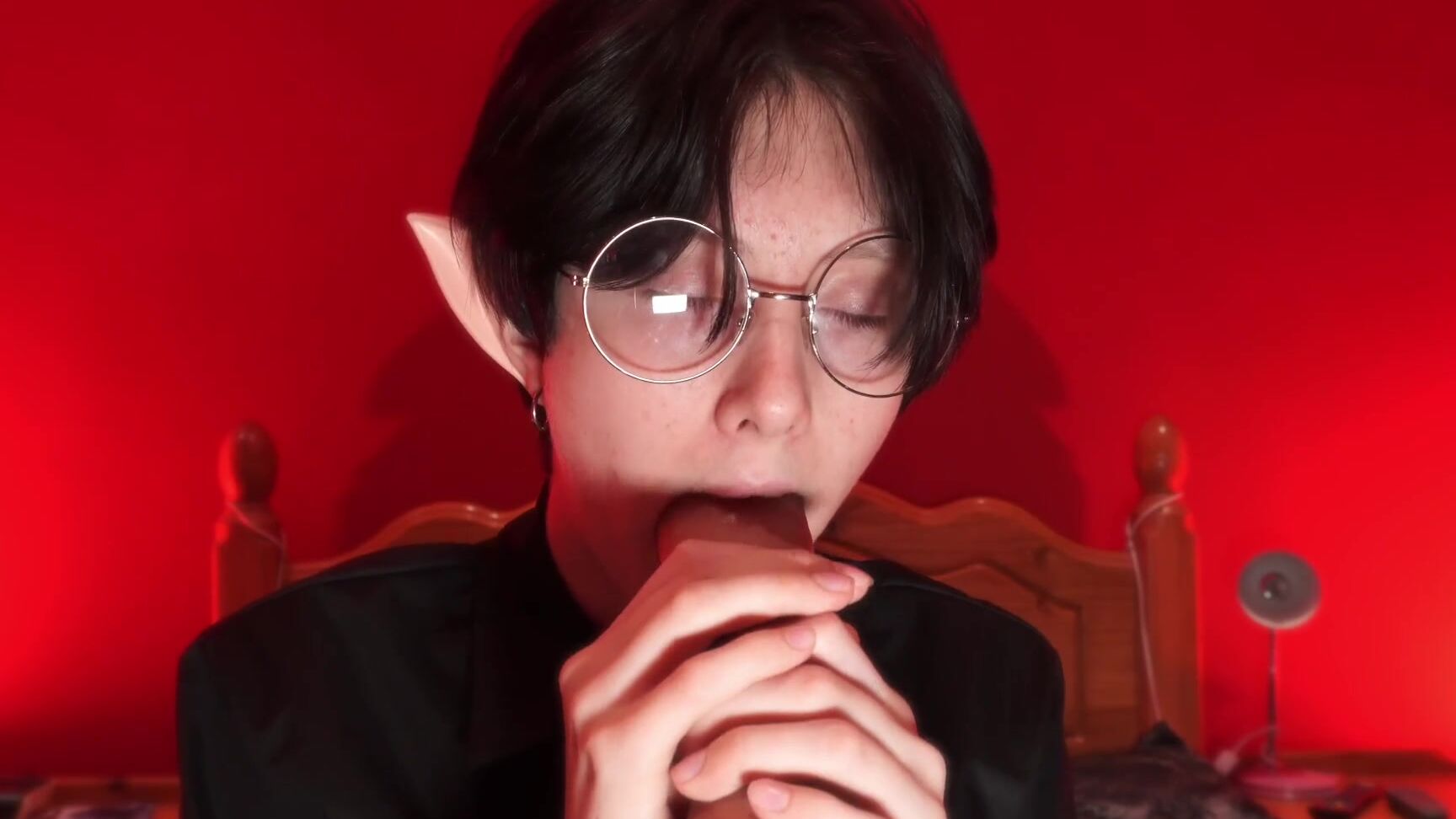 Luke Laine's OnlyFans are in for a treat with Lukel4Ine's new video - "Onlyfans Only"