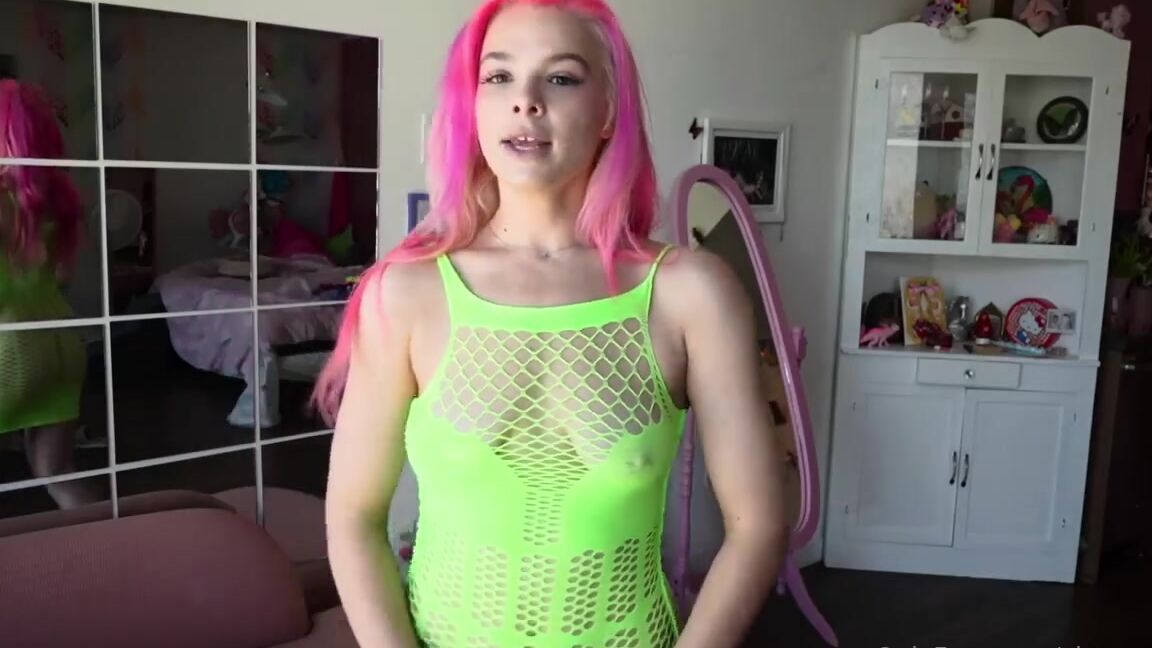 Onlyfans celebrates CharmDaze's birthday with a wild tryon session - Happy Thirsty Thursday!