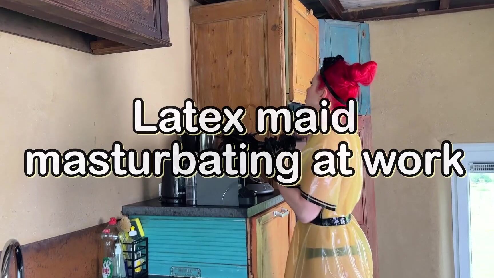 Miss Fetilicious Nicknamed Mfetilicious 11:20 - Onlyfans finds a sex toy in her house and gets down and dirty