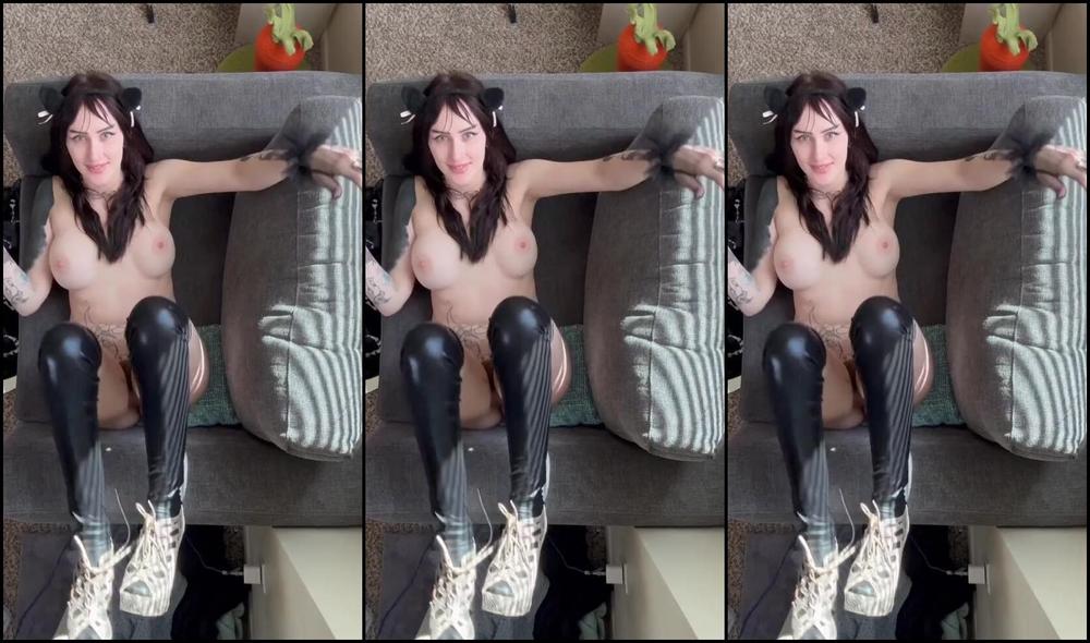 Showbobsjpg Nicknamed Showbobsjpg 10 10 2024 Onlyfans Video Dont Leave Your Catgirl Home Alone Too Long Or She Might Make A Mess