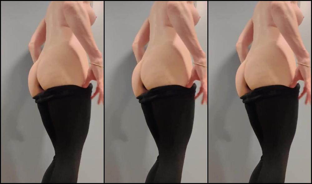 Loren Aprile: Femdom mistress onlyfans you with feet and plug in our video