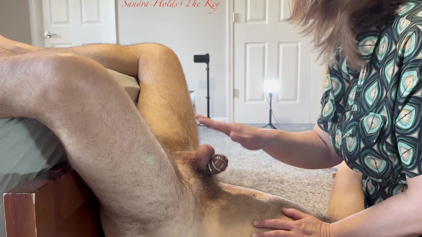 Sandra Holds The Key Nicknamed Sandraholdsthekey 10 28 2025 Onlyfans Video Here Is A Teaser Video For You From Our Facesitting Play