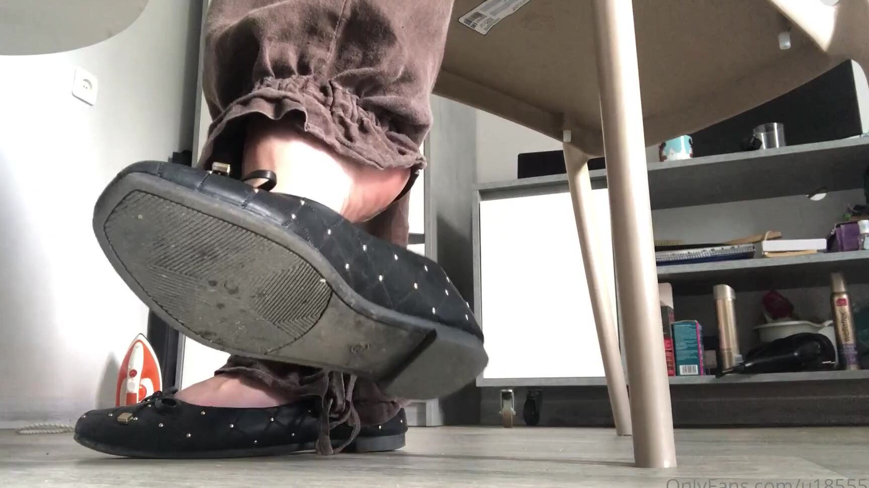 Watch Kathrynne Feetgoddess dominate onlyfans in ballet flats & Dangling YF51