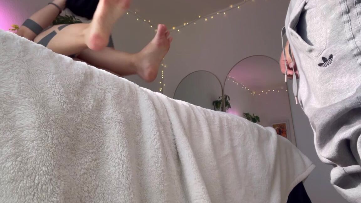 Blonde Katopunk Tasty Morning BJ with tattoos & blowjobs