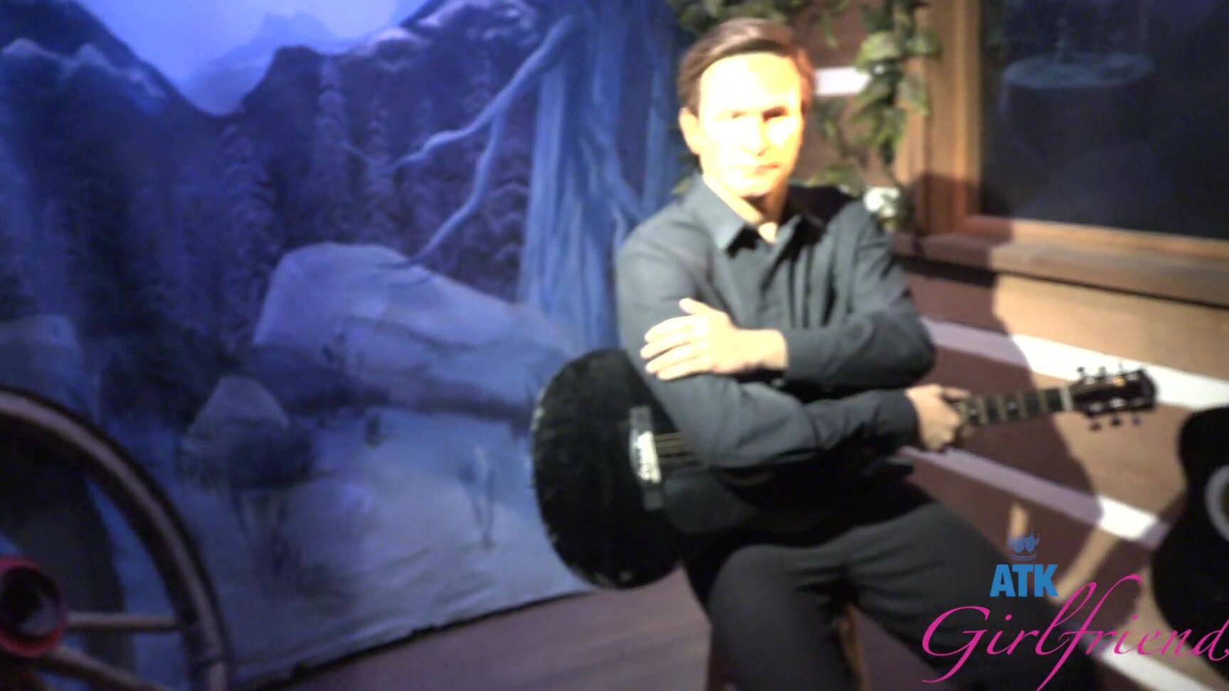 "Daydream Daisy" outdoors, Pissing, voyeur, Breast Play, petite, handjob, fingering, tattoos, big ass, flashing, shaved pussy, date, wet, large labia, POV Daydream Daisy - Wax Museum 1 SiteRip