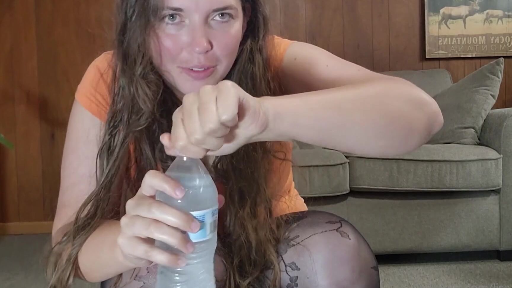 Lisa Asmr can't resist Nicknamed Evil Teacher's hot snap!