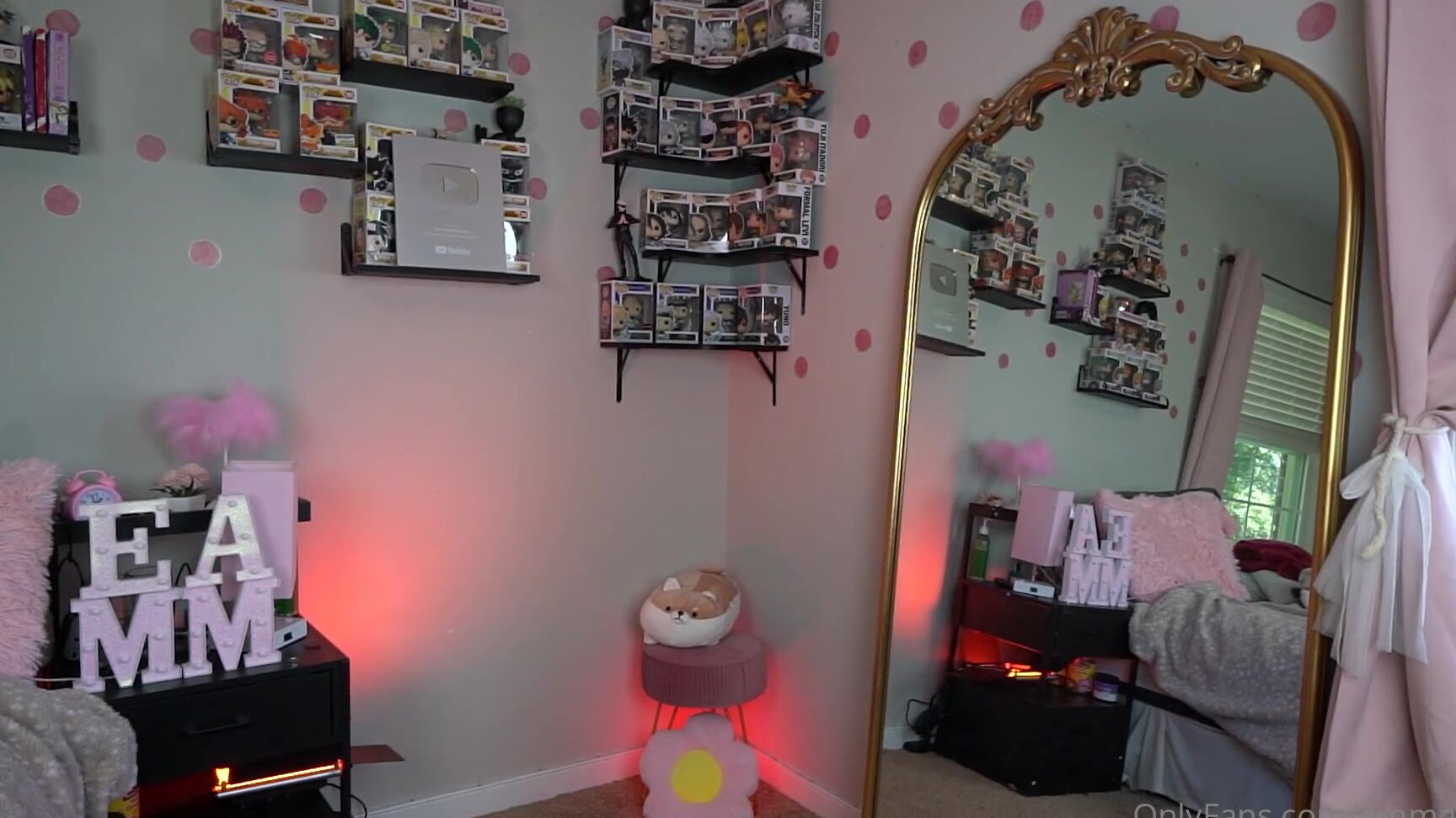 Emma Sirus Nicknamed Emmasirus 10 13 2024 Onlyfans Video 4 Brand New Try On Haul Bts We Have 1 Tights Try On Hauls And 3 1Vbm