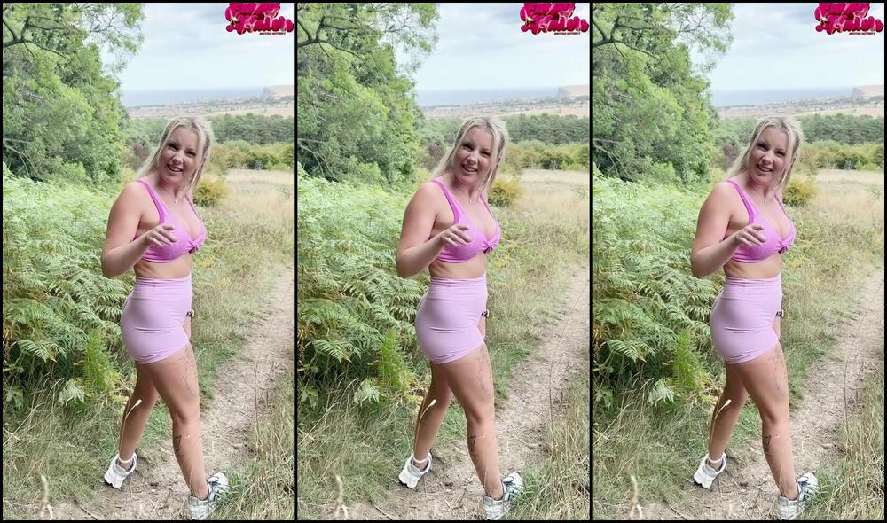 Emily Walters gets kinky with Nicknamed Hotwifeemilyuk - Onlyfans video Day 10 - Complete!