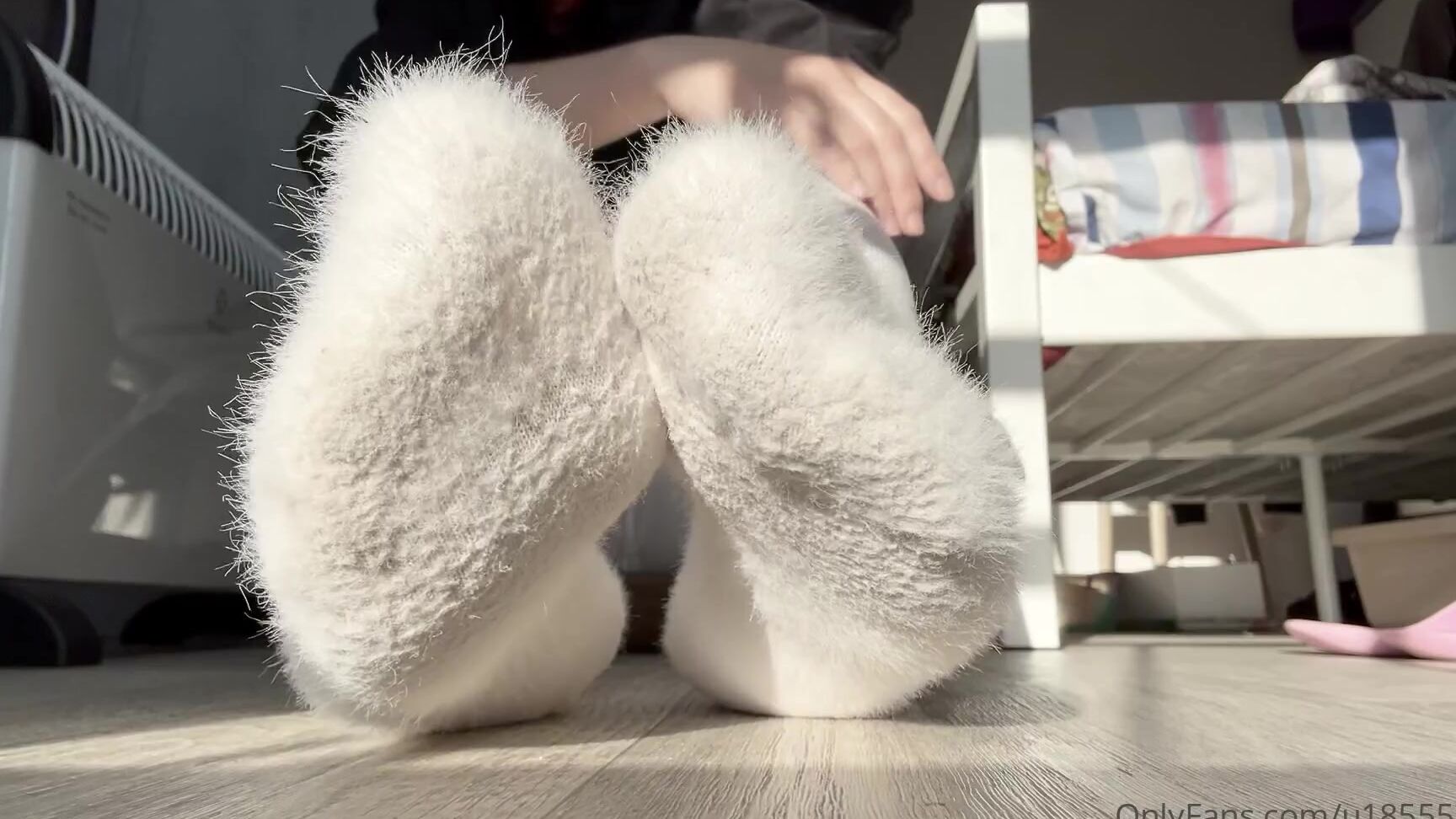 Watch Onlyfans Video Leaked: Kinky Feetgoddess Kathrynne Feet Dominates with Onlyfans Video