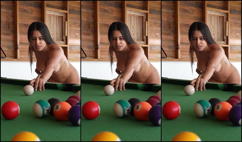 Adventure Juntos Nicknamed Adventurejuntos 10 04 2025 Onlyfans Video Rooftop Pool Table Cool Idea