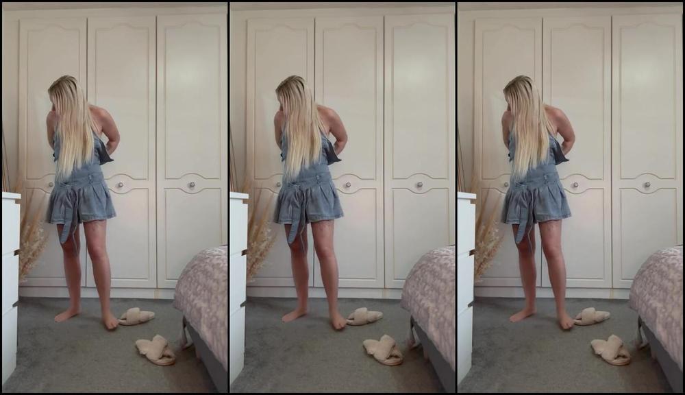 Emily Walters dominates Nicknamed Hotwifeemilyuk 03 16 2024 Onlyfans with her feet fetish video