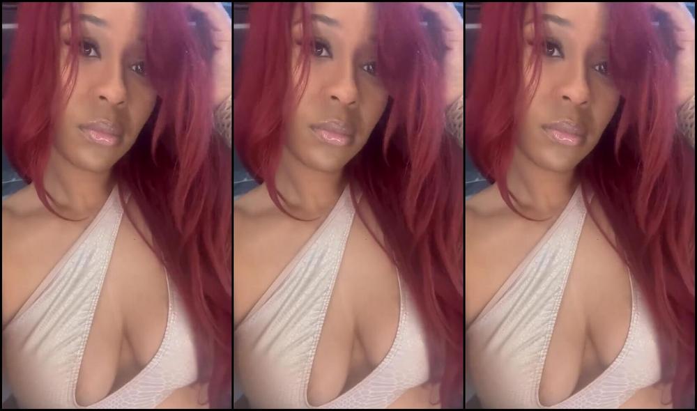 Suzie Q dominates in Onlyfans video with her sexy feet & Onlyfans title