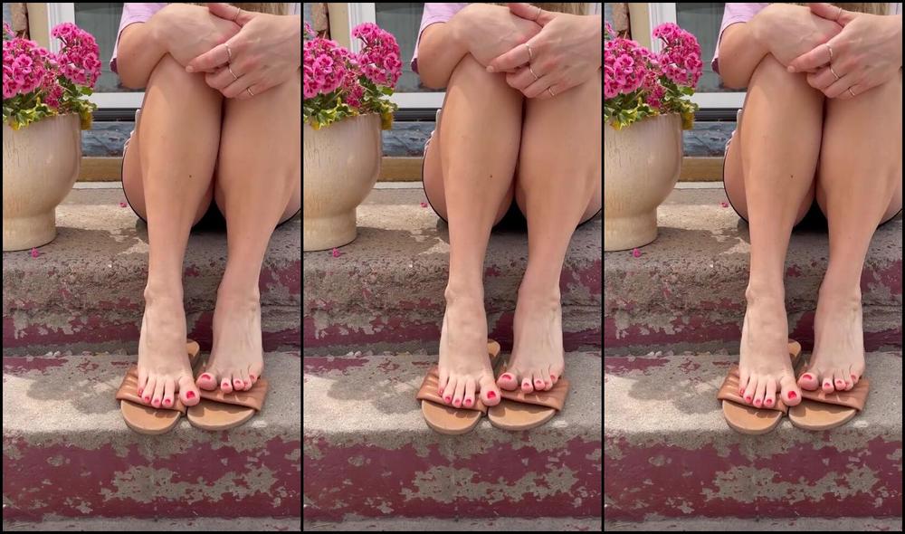 Alice Olsson Nicknamed Aliceexolsson 06 11 2024 Onlyfans Video Did You Miss Me Enjoy This Sandal Dangle More Spicy Content Coming Soon