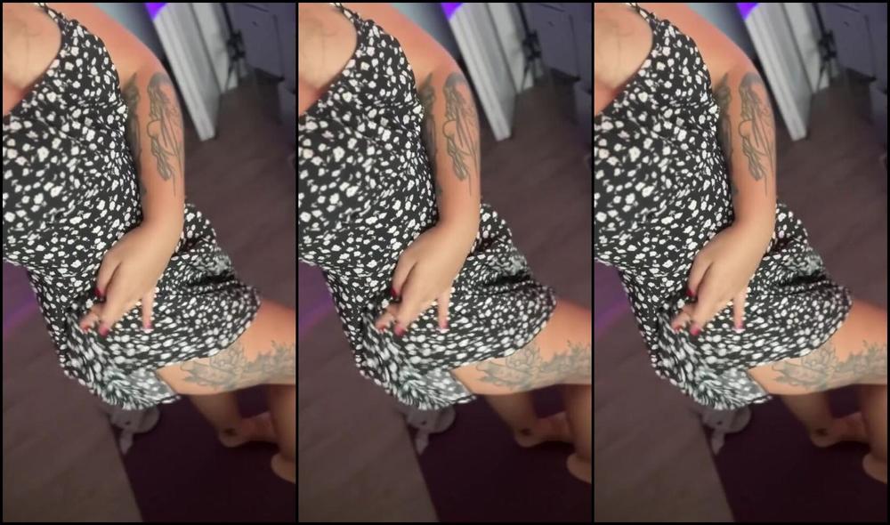 Riannekeene's Femdom Onlyfans Video: Sun Dresses Are Made For Going Commando