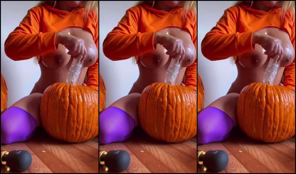 Aspen Hunter Nicknamed Aspenhunter 10 31 2025 Onlyfans Video Pumpkin Pussy
