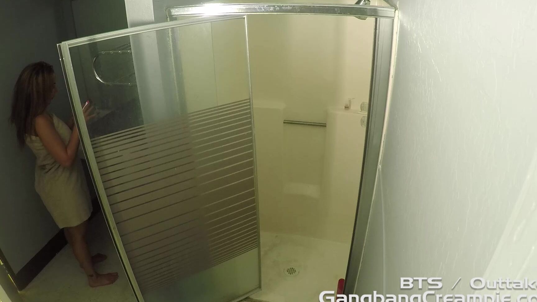 Richelle Ryan takes on multiple cocks in a wild gangbang creampie frenzy