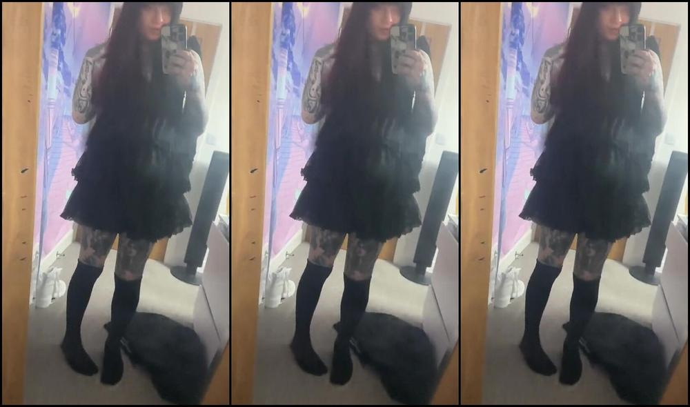 Emily Pie Nicknamed Emilypiexo 07 08 2024 Onlyfans Video On Or Off Hehehe