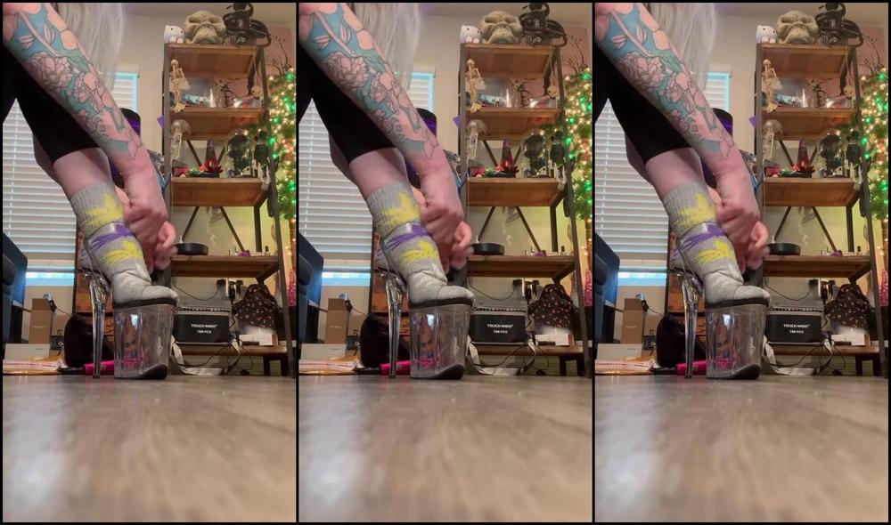 Peppermint Giantess Nicknamed Peppermintgiantess 08 28 2025 Onlyfans Video New 8 Inch Heels Im 73 In These Baddies You Have To See What I Did