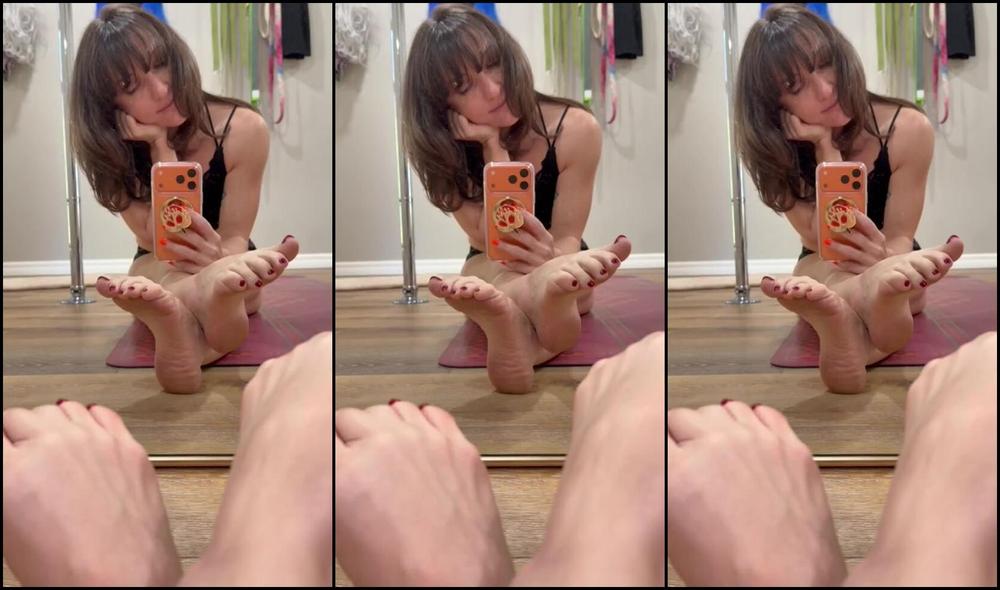 Melissa Nicknamed Omwithmelissa 11 25 2025 Onlyfans Video Are You Celebrating This Week