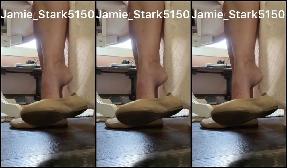 Onlyfans captures the hottest dancefloor action with these sexy nude ballet flaps