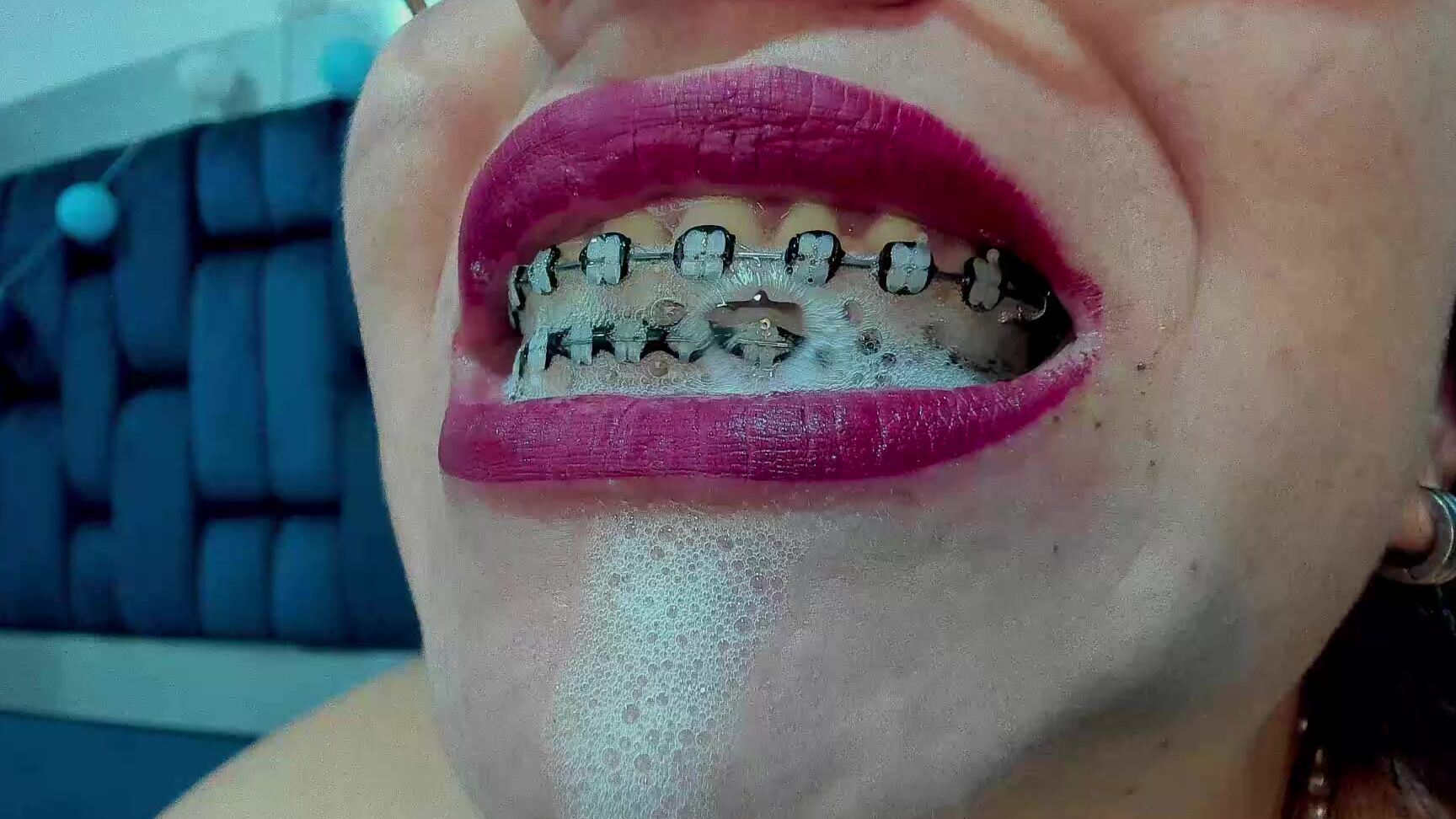 "Coconutsex" dildofucking, dildosucking, gags, sloppy, spitting Spit Sensation Seekress Seeking Spit Sensations Manyvids