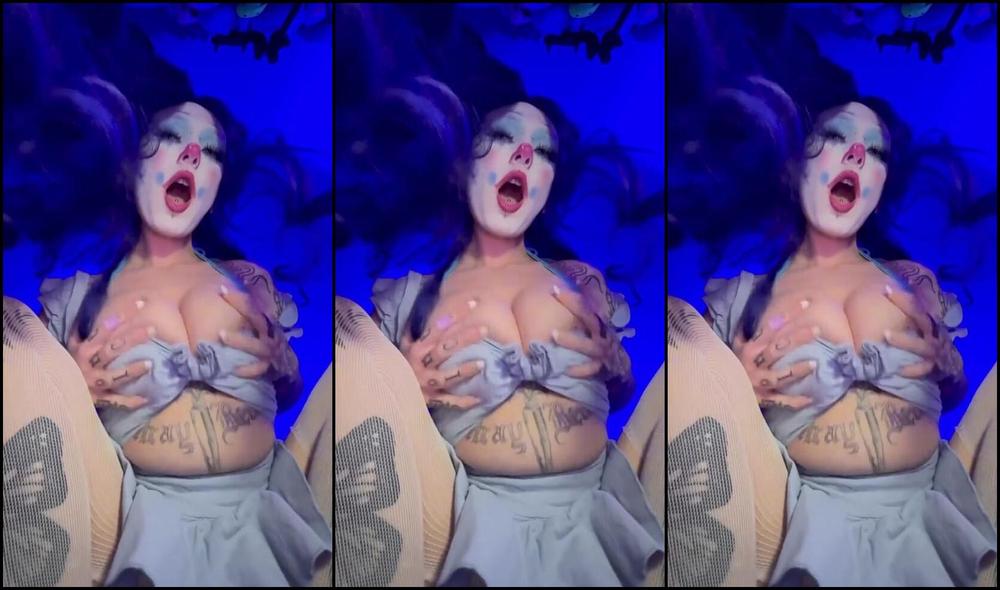 Blxxd Bunny Nicknamed Blxxdbunny 05 16 2025 Onlyfans Video Clownie Girl Facesitting Pov