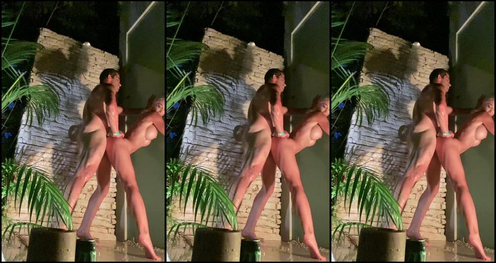 KatoPunk gets creampied in public shower by a Cream Pie