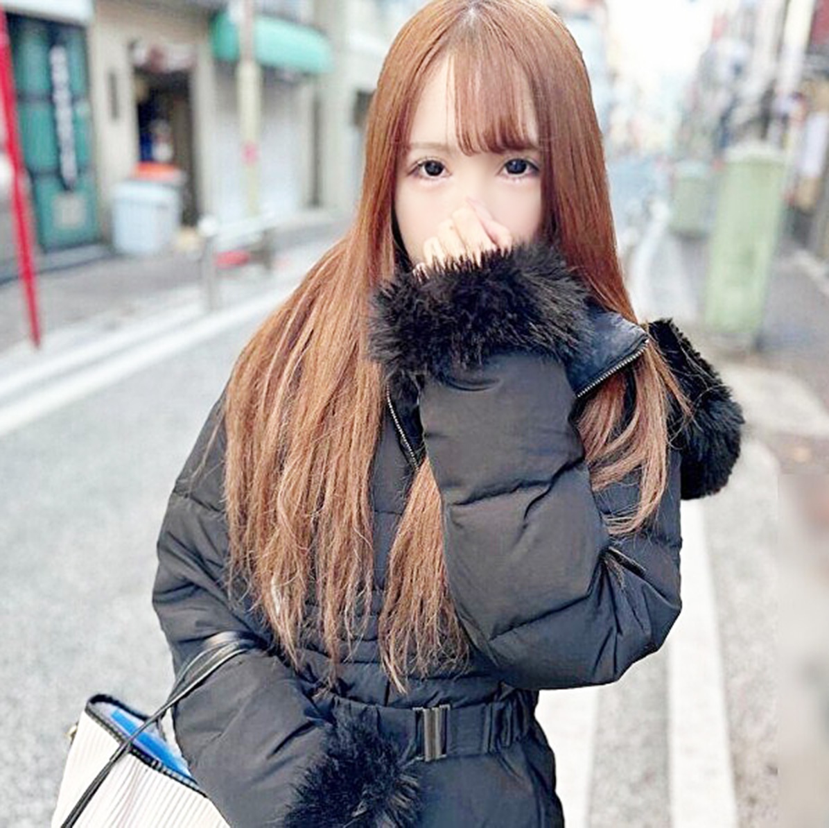 FC2-PPV-4633282 50%OFF!美容部員1 **のスレンダー美女に道端で声かけてそのままホテルイン♡スポーツで鍛えた腹筋をピクピクさせてオジさんチ●ポのガン突きに「アンアンッ♡」 Jav Girls 2025-02-21  "FC2-PPV-4633282 - uncensored"