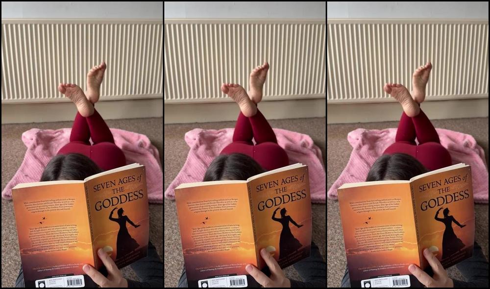 Joyfullfeet Nicknamed Joyfullfeet 08 03 2024 Onlyfans Video Reading To Discover The Sole Goddess Within