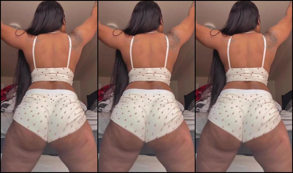 Onlyfans: Thelittprincess 03 01 2025 - Fungirl606 dominates and teases with feet and fingers