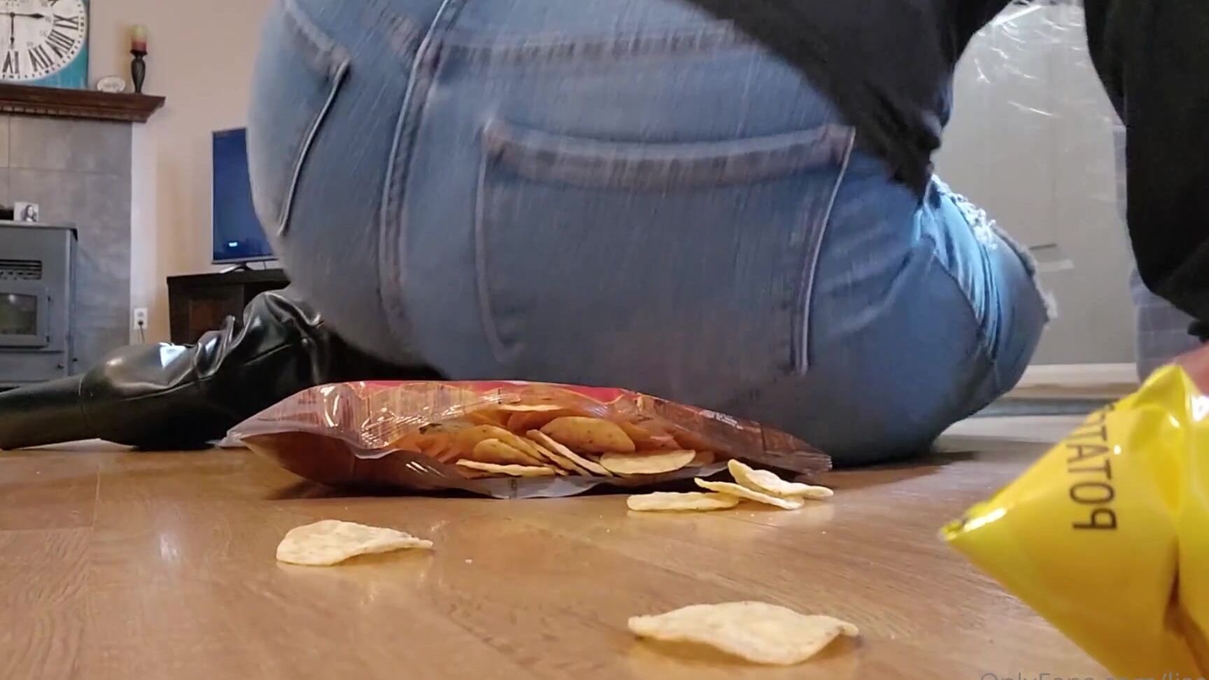 Lisa Asmr's OnlyFans are the Best!