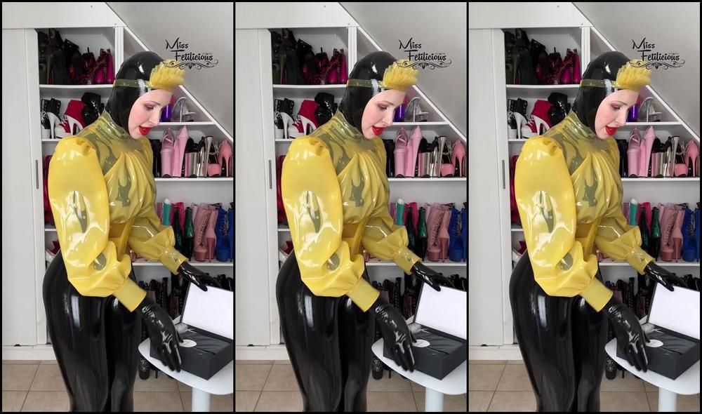 Latexskin Pl's Latex catsuit is a must-see for Miss Fetilicious in 04 2024 Onlyfans Video Unboxing