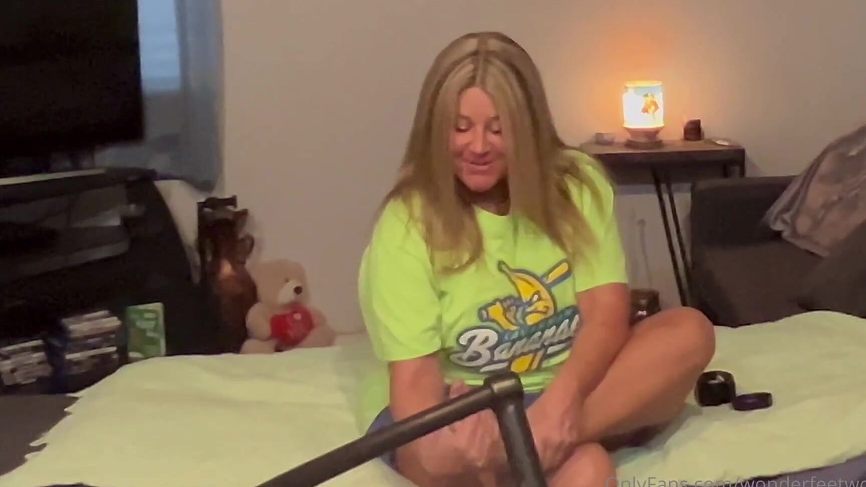 Wonderfeetwoman Nicknamed Wonderfeetwoman 09 09 2025 Onlyfans Video My Sons Best Friend